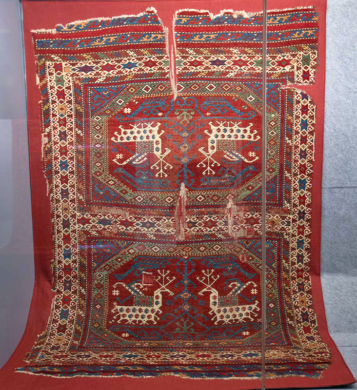Early Anatolian Turkish rug with animal motif, 15th century. Vakiflar Museum, Istanbul
